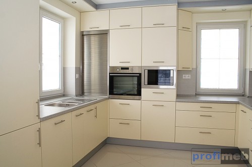 Kuchnie nowoczesne - Daphne